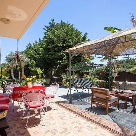 Вилла Laylande House Теологос Экстерьер фото