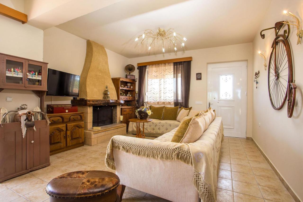 Вилла Laylande House Теологос Экстерьер фото